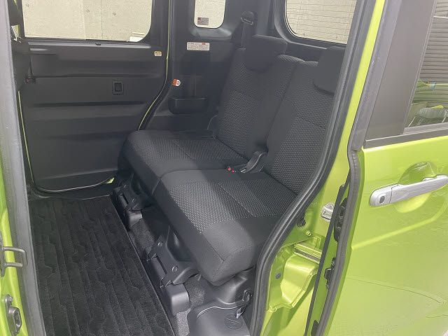 トヨタ ピクシスメガ6枚目