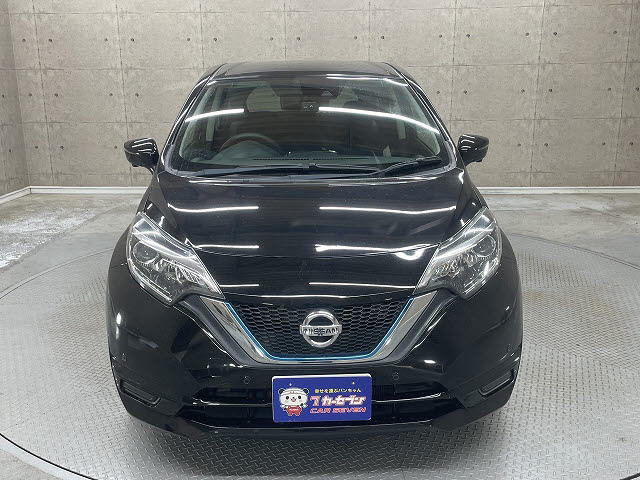 ニッサン ノート9枚目