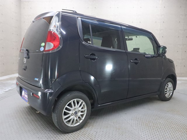 ニッサン モコ1枚目