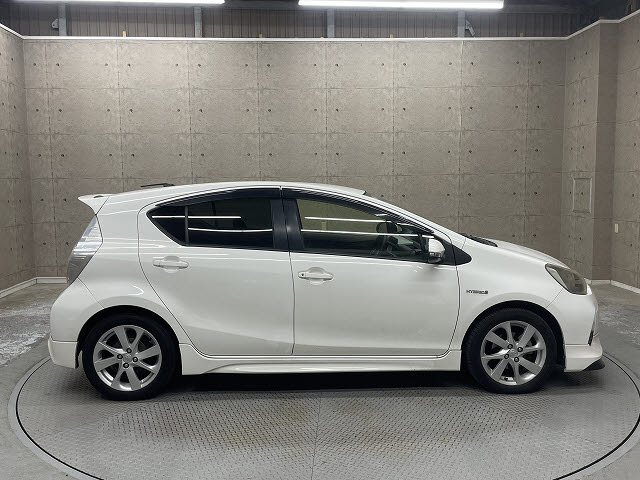 トヨタ アクア13枚目