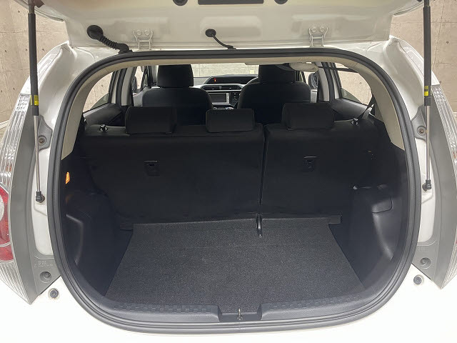 トヨタ アクア7枚目