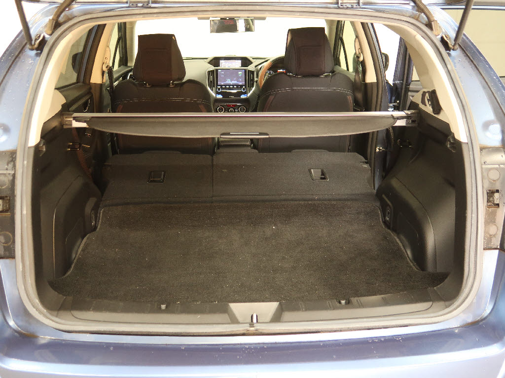 スバル インプレッサスポーツ9枚目