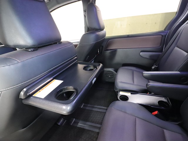 トヨタ エスクァイア9枚目