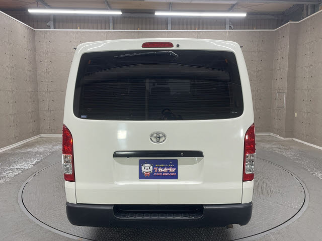 トヨタ ハイエースＶ10枚目