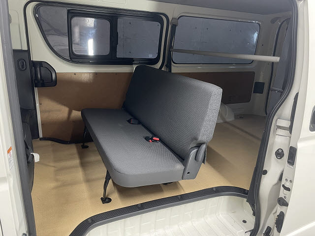 トヨタ ハイエースＶ6枚目