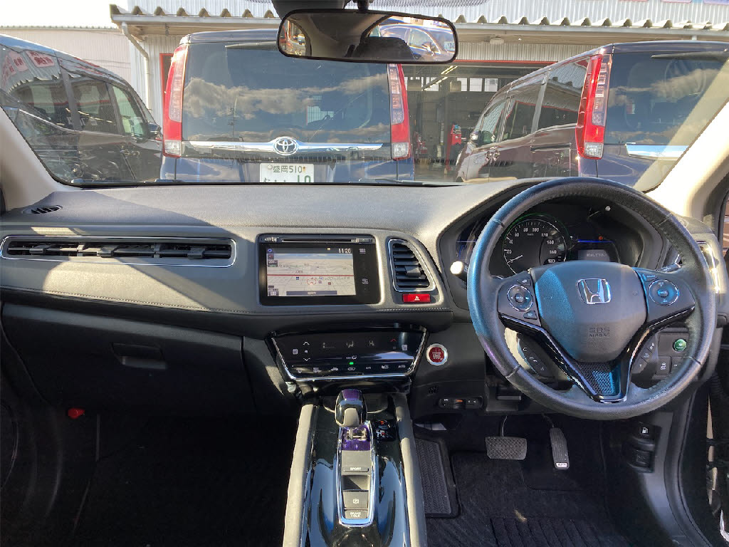 ホンダ ヴェゼルHV17枚目