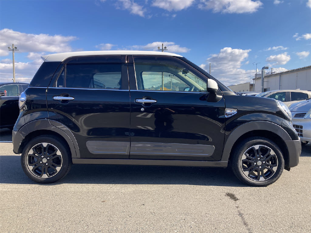 ダイハツ キャスト4枚目