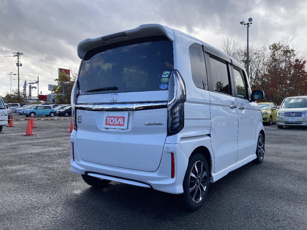ホンダ N BOXカスタム1枚目