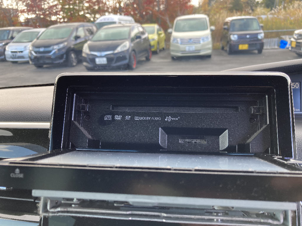 ホンダ N BOXカスタム4枚目