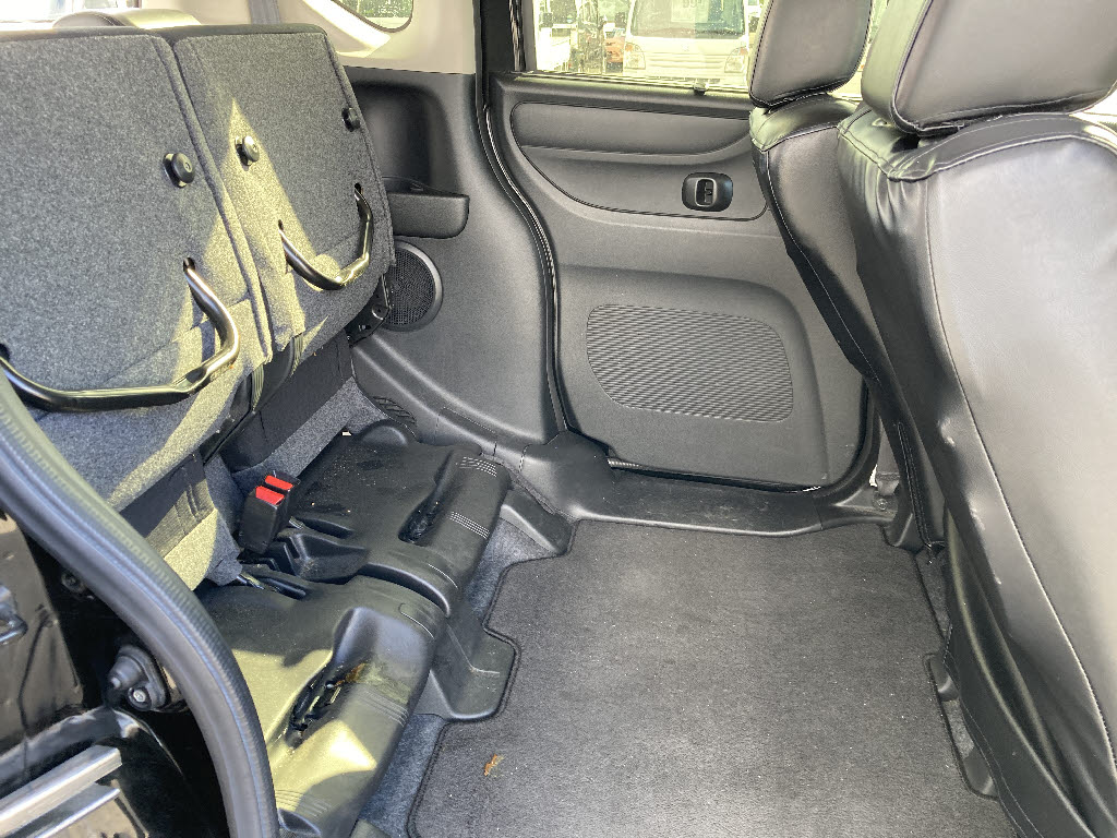 ホンダ N BOXカスタム15枚目