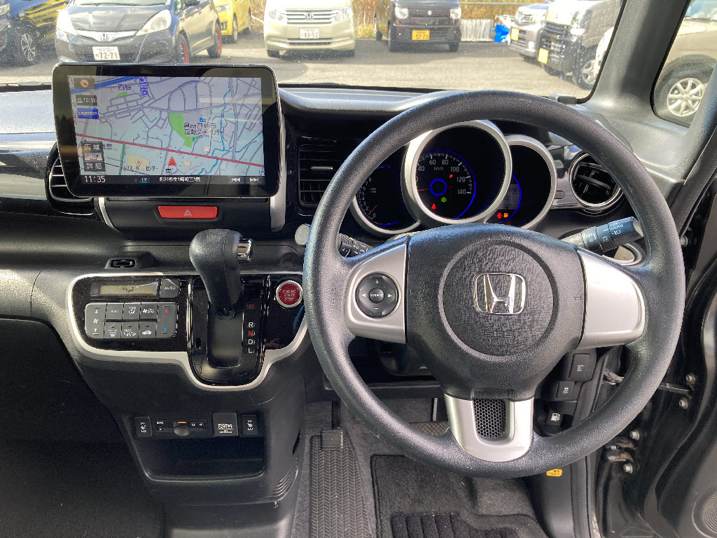 ホンダ N BOXカスタム2枚目