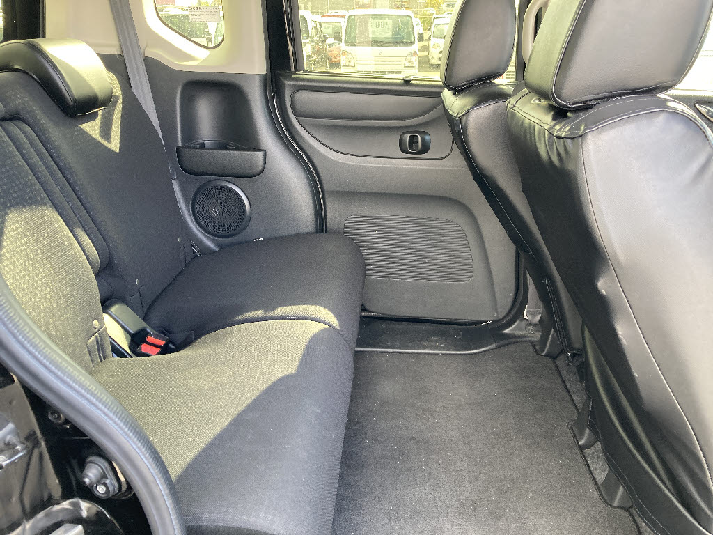 ホンダ N BOXカスタム7枚目