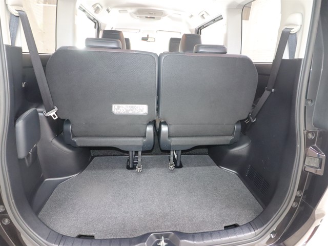 トヨタ エスクァイア11枚目