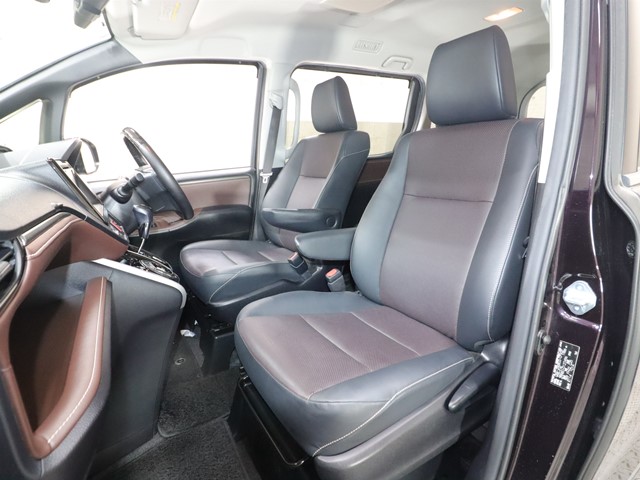 トヨタ エスクァイア7枚目