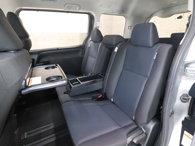 トヨタ ノア7枚目