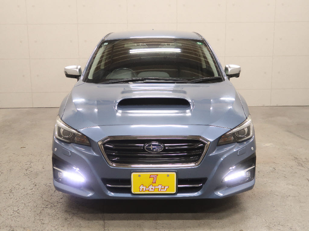 スバル レヴォーグ8枚目