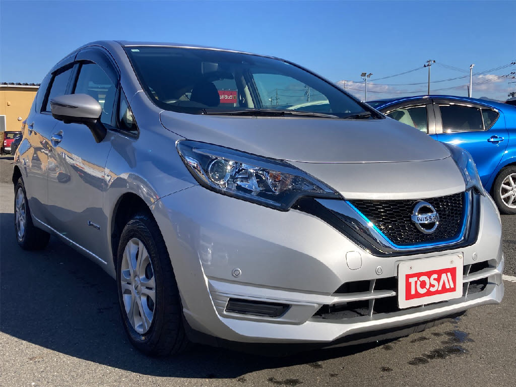 ニッサン ノート3枚目