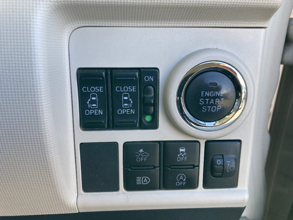 ダイハツ ムーヴキャンバス13枚目