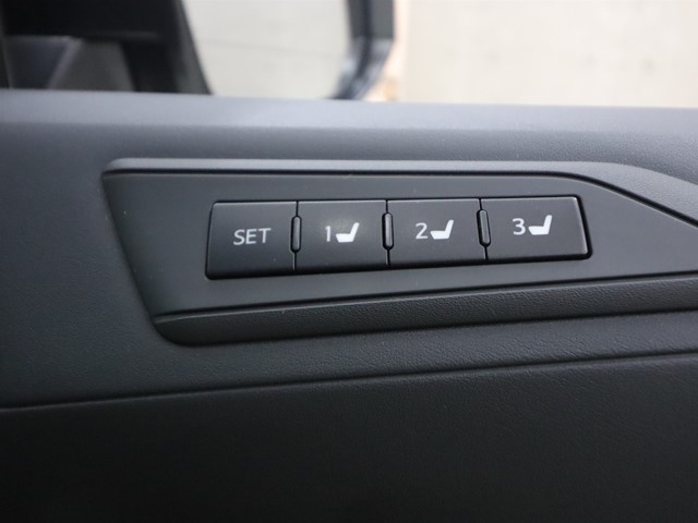 トヨタ アルファード4枚目