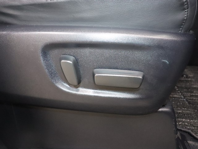 トヨタ アルファード5枚目