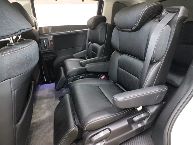 ホンダ オデッセイ8枚目