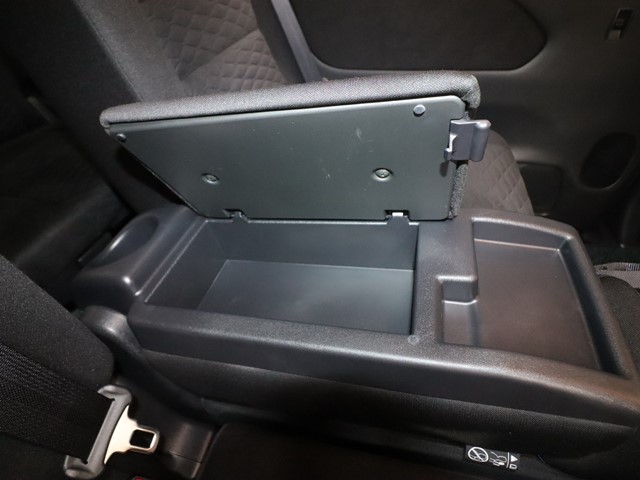 ニッサン セレナHV5枚目