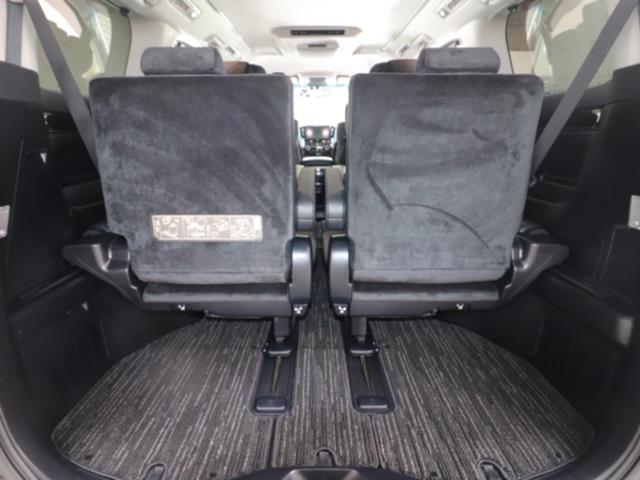 トヨタ ヴェルファイア14枚目