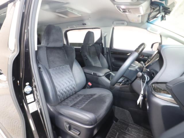 トヨタ ヴェルファイア3枚目