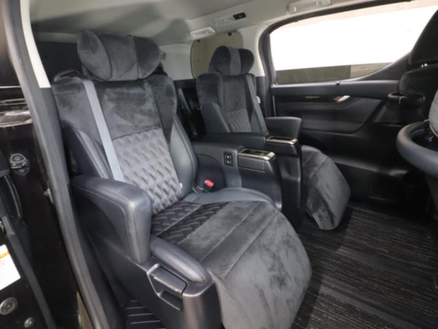 トヨタ ヴェルファイア6枚目