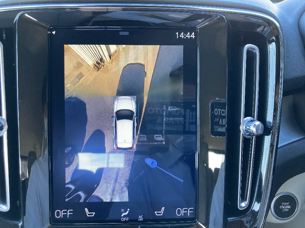 ボルボ XC4012枚目