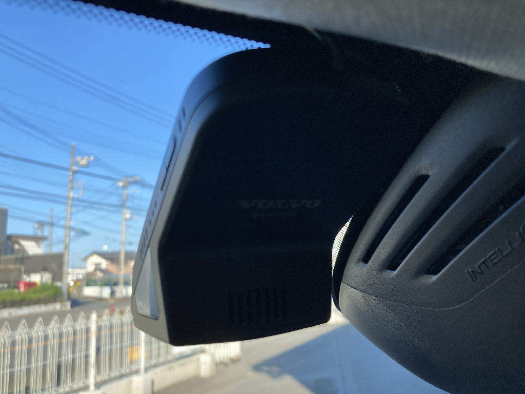 ボルボ XC4018枚目