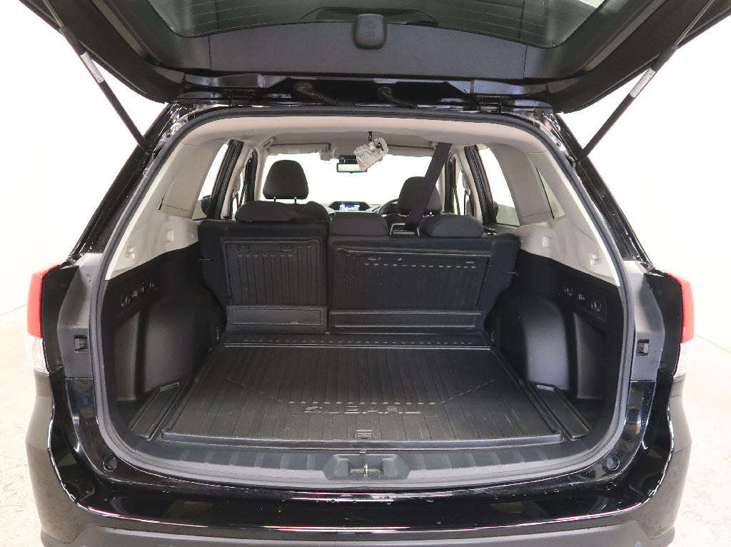 スバル フォレスター13枚目