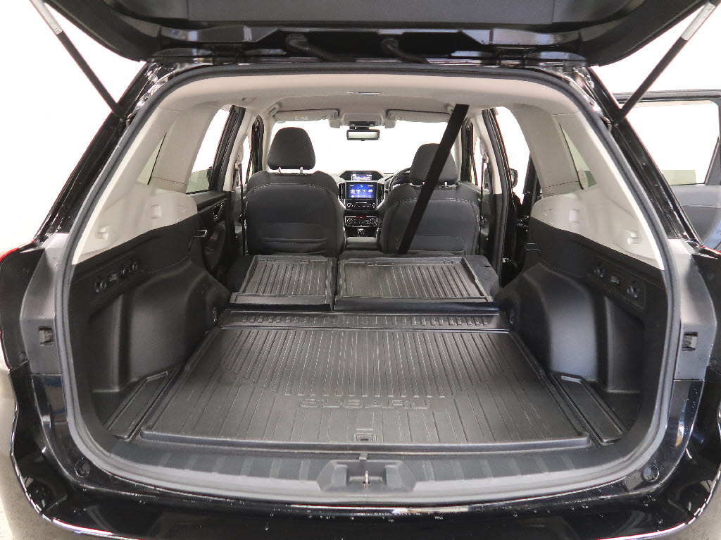 スバル フォレスター14枚目