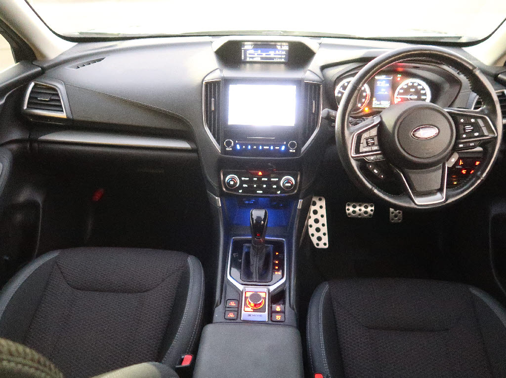 スバル フォレスター2枚目