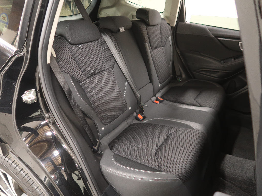 スバル フォレスター5枚目