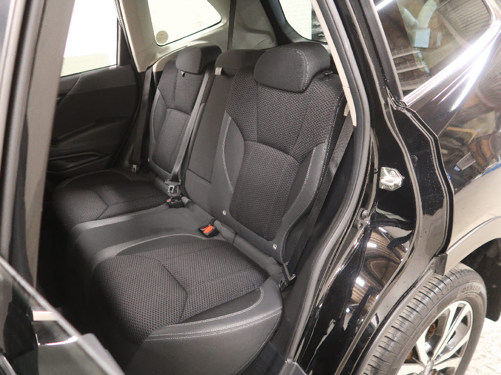 スバル フォレスター6枚目