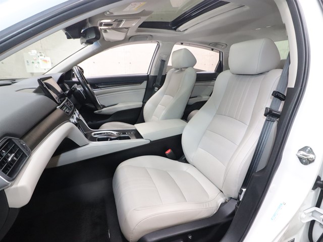 ホンダ アコード10枚目