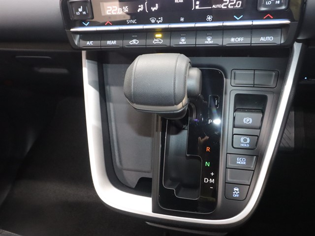 トヨタ ヴォクシー18枚目