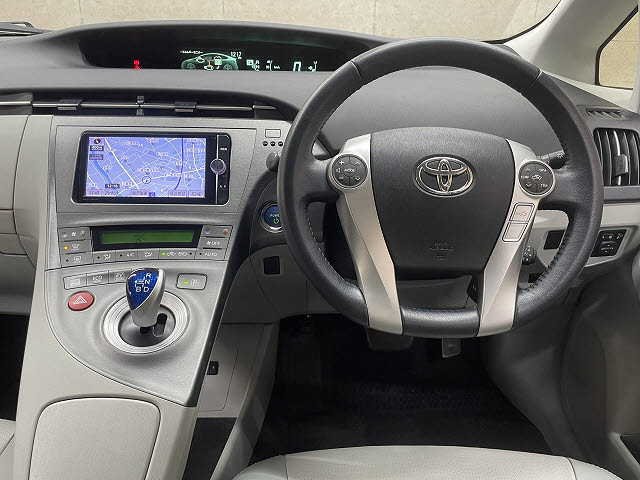 トヨタ プリウス2枚目