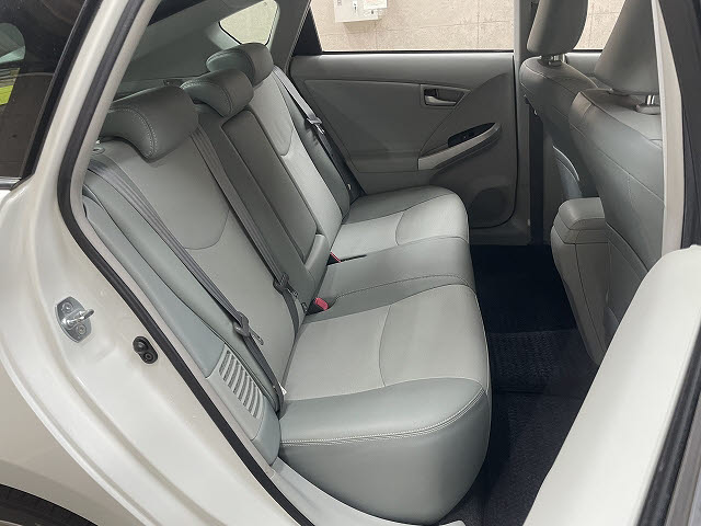 トヨタ プリウス4枚目