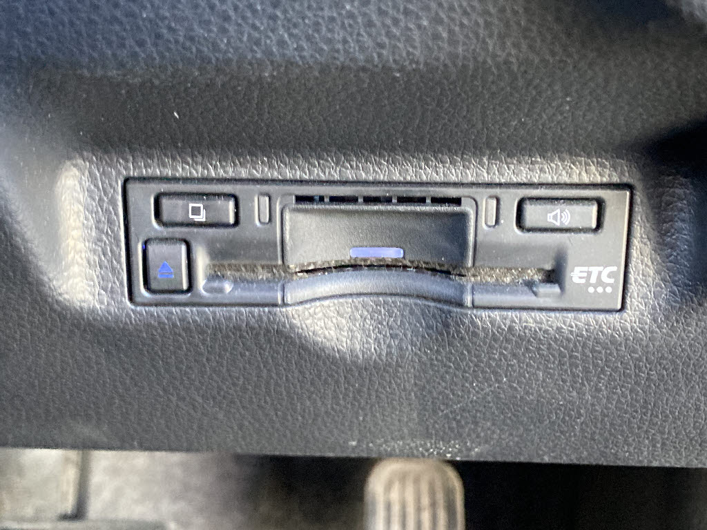 トヨタ シエンタ ハイブリッド11枚目