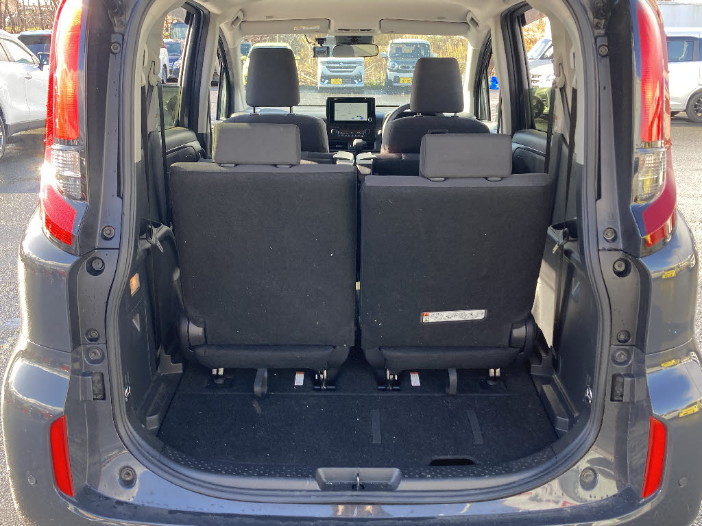 トヨタ シエンタ ハイブリッド16枚目