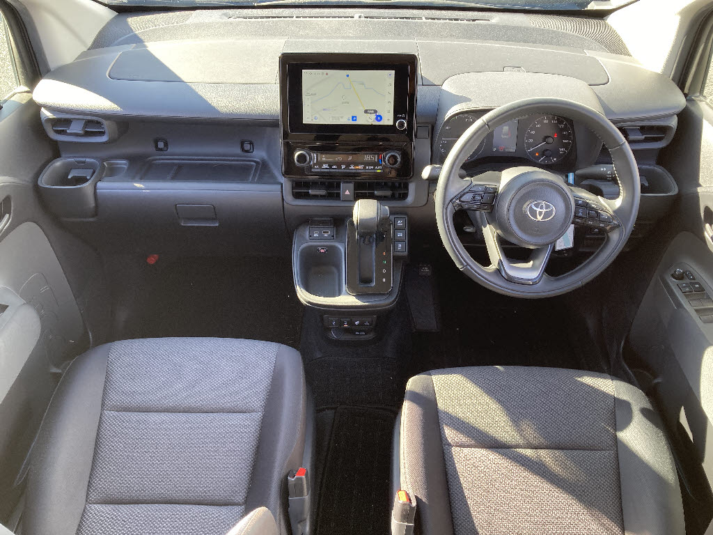 トヨタ シエンタ ハイブリッド2枚目