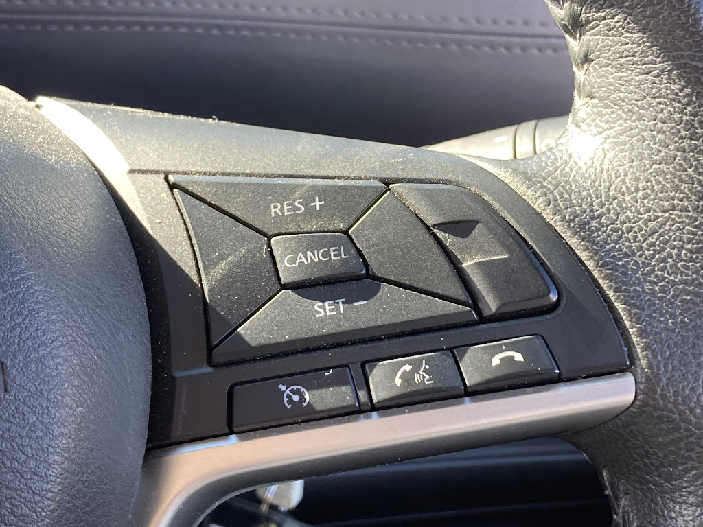 ニッサン セレナ9枚目