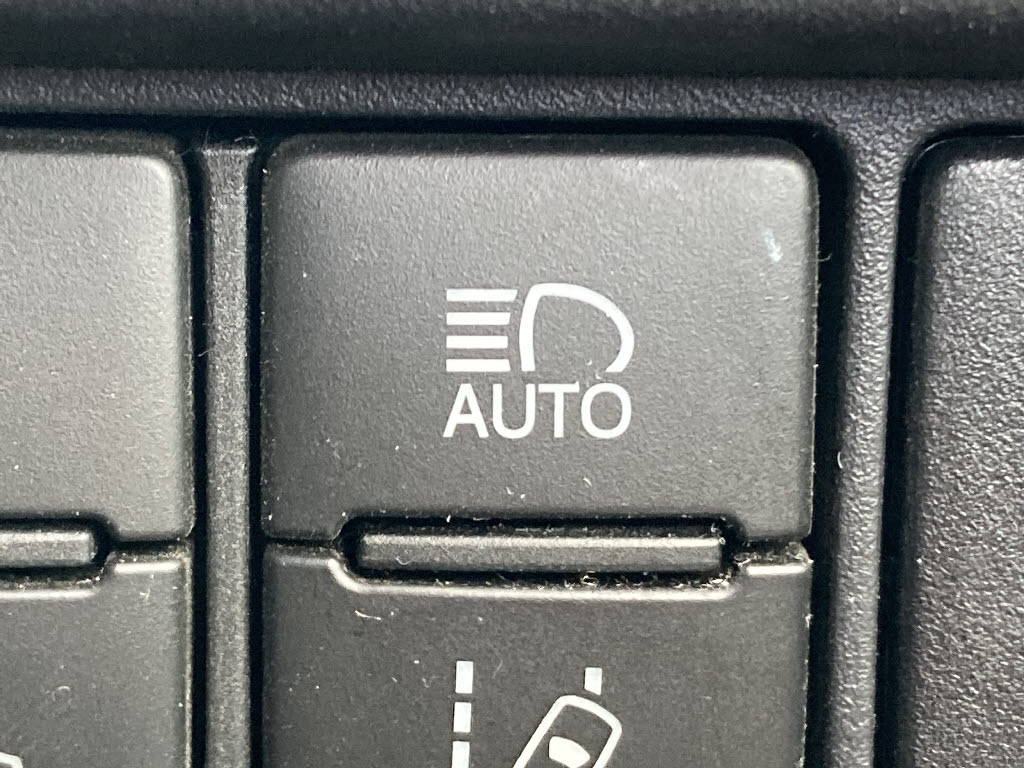 トヨタ ノアＨＶ12枚目