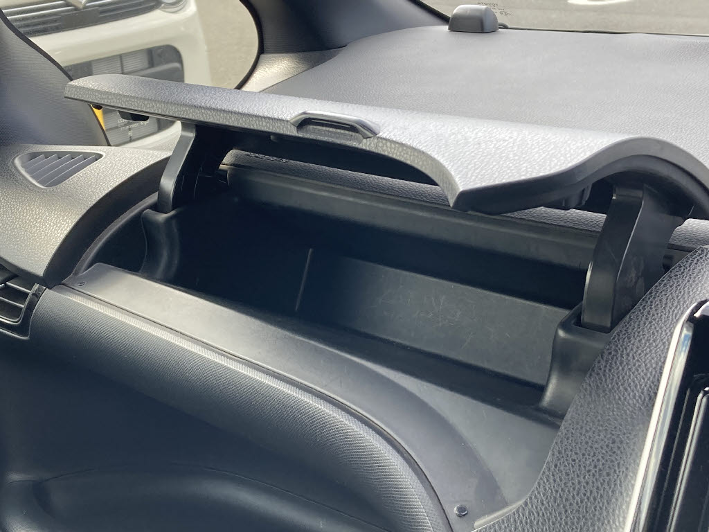 トヨタ ノアＨＶ19枚目