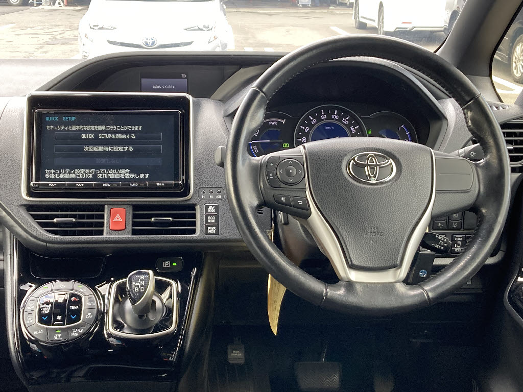 トヨタ ノアＨＶ3枚目