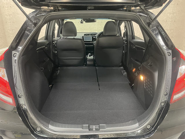 ホンダ フィットハイブリッド8枚目