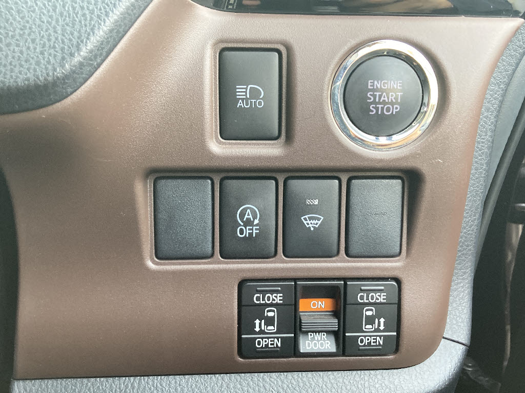 トヨタ エスクァイア11枚目