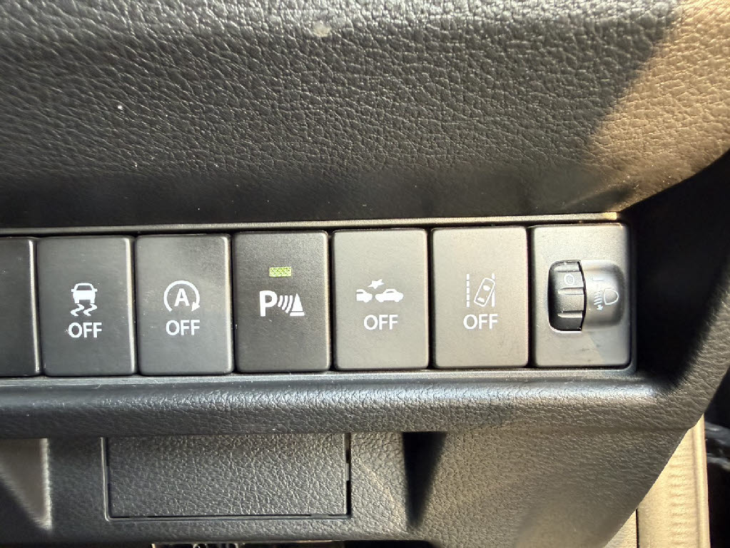 スズキ クロスビー6枚目